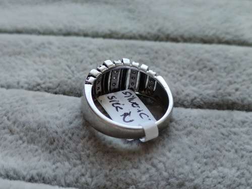 Pretty Silver Ring