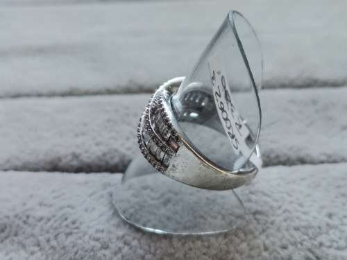 Dazzling Silver Ring