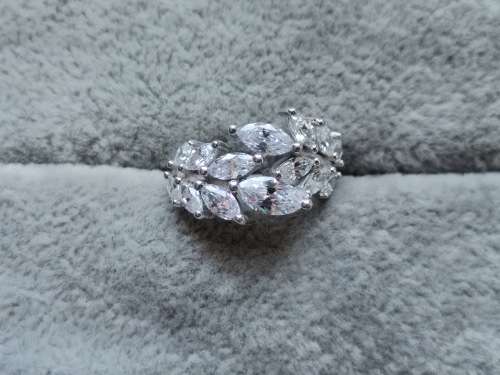 Leafy Silver Ring