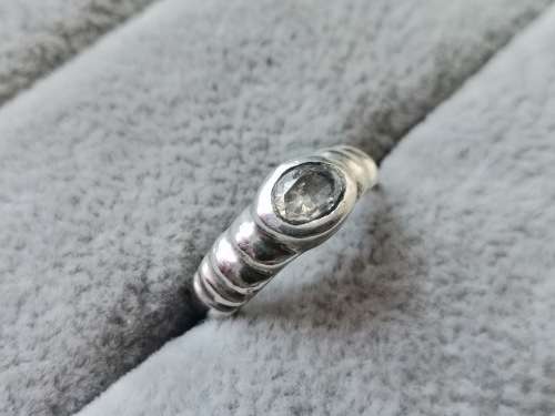 DISCOUNT!! Silver Solitaire Ring