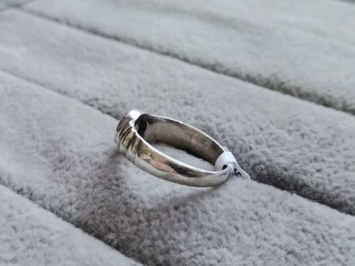 DISCOUNT!! Silver Solitaire Ring
