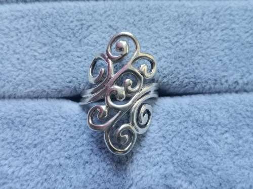 DISCOUNT!! Detailed Silver Ring