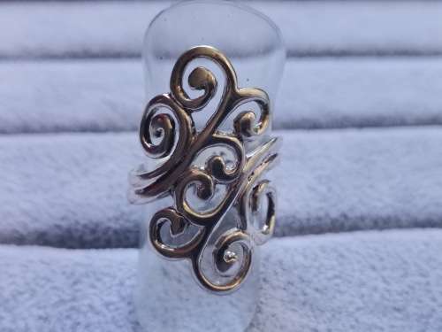 DISCOUNT!! Detailed Silver Ring