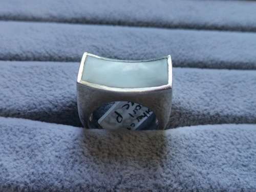 DISCOUNT!! Silver Mother-Of-Pearl Ring