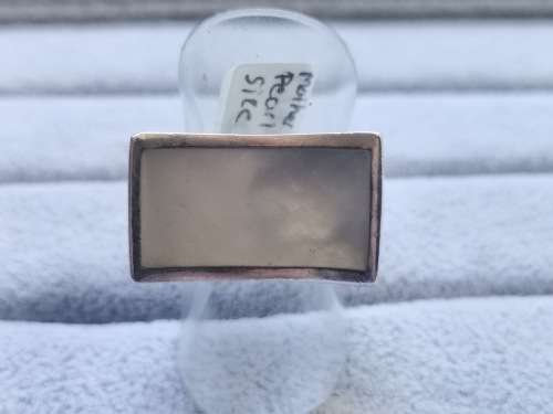 DISCOUNT!! Silver Mother-Of-Pearl Ring