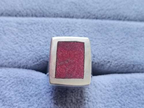 DISCOUNT!! Stunning Silver Ring