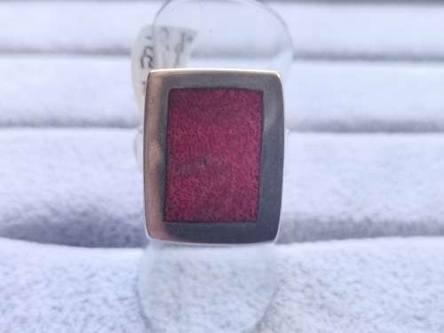 DISCOUNT!! Stunning Silver Ring