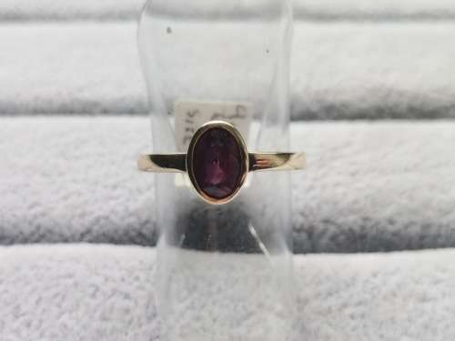 Pretty 9ct Gold Ruby/Tourmaline Ring