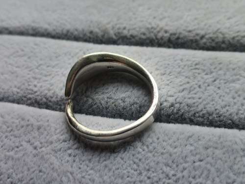 DISCOUNT!! Adjustable Silver Leaf Ring