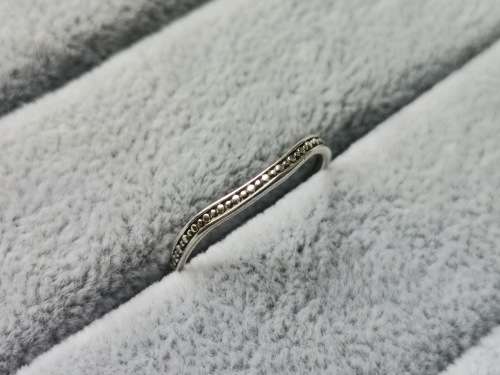 DISCOUNT!! Curved Silver Ring