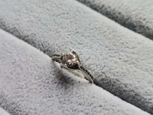 DISCOUNT!! Dainty Silver Ring