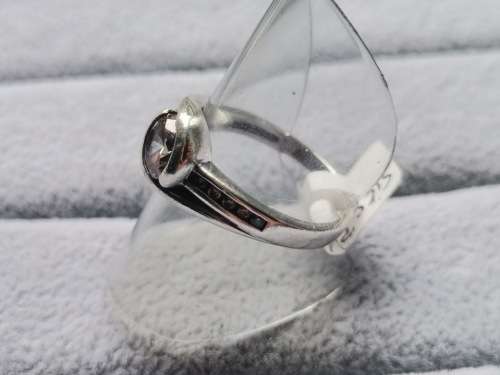 DISCOUNT!! Unique Silver Ring