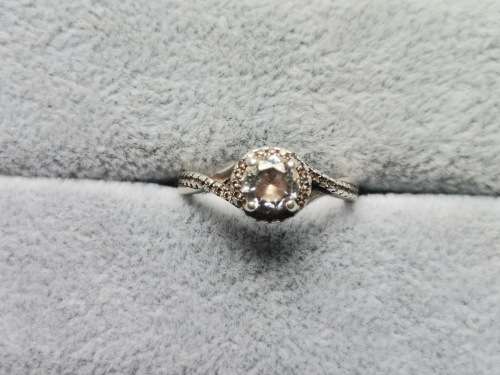 DISCOUNT!! Pretty Silver Ring