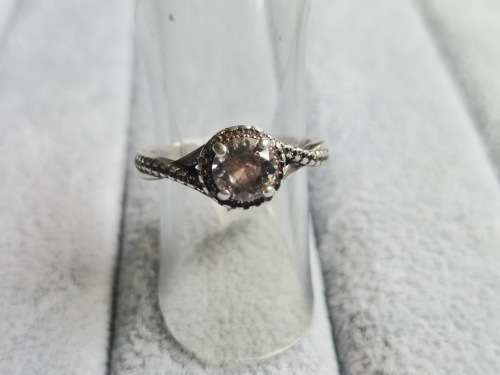DISCOUNT!! Pretty Silver Ring