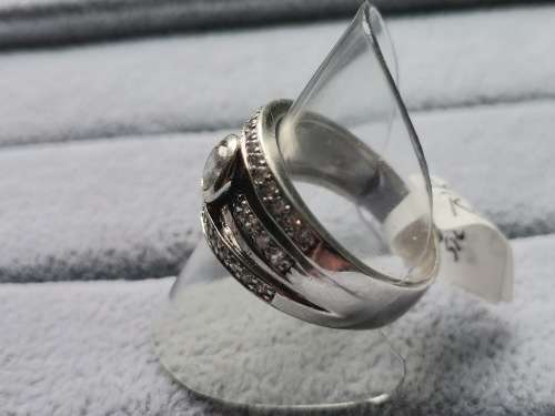 Dazzling Silver Ring