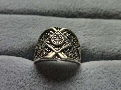 DISCOUNT!! Detailed Silver Ring