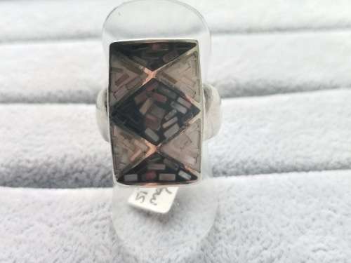 DISCOUNT!! Unique Silver Ring