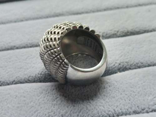 DISCOUNT!! Heavy Silver VENTO Ring