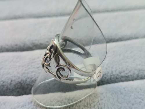 DISCOUNT!! Detailed Silver Ring