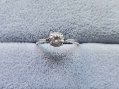 *R1 Auction* Silver Solitaire Ring