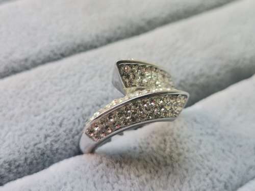 DISCOUNT!! Unique Silver Ring