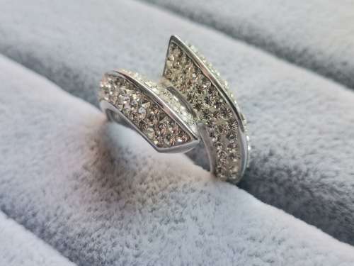 DISCOUNT!! Unique Silver Ring