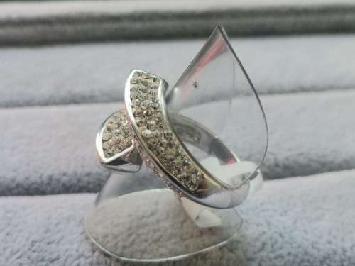 DISCOUNT!! Unique Silver Ring
