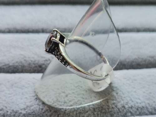 DISCOUNT!! Cute Silver Ring