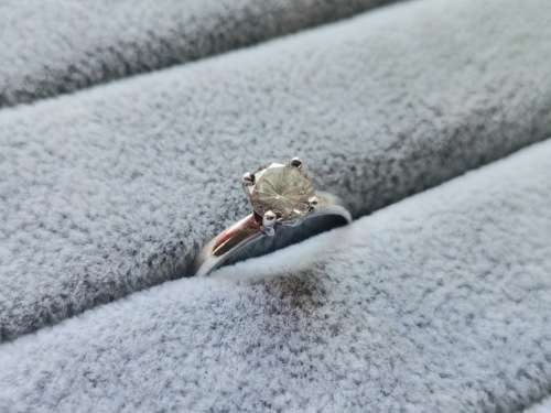 DISCOUNT!! Silver Solitaire Ring
