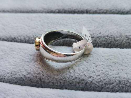 DISCOUNT!! Silver Solitaire Ring