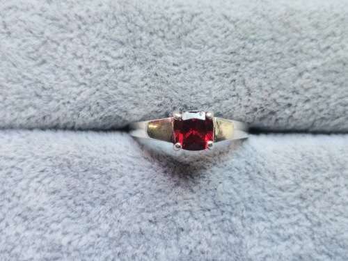 DISCOUNT!! Silver Solitaire Ring