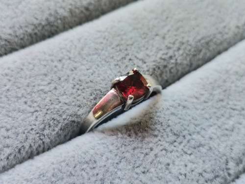 DISCOUNT!! Silver Solitaire Ring