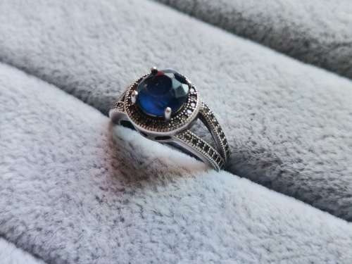 Stunning Silver Ring