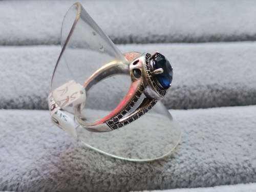 Stunning Silver Ring