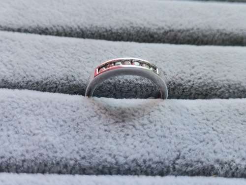 DISCOUNT!! Pretty Silver Ring