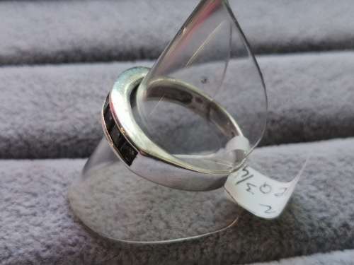 DISCOUNT!! Stunning Silver Ring