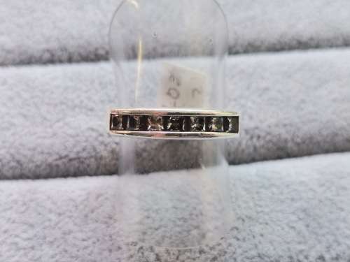 DISCOUNT!! Stunning Silver Ring