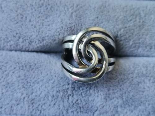 DISCOUNT!! Unique Silver Ring