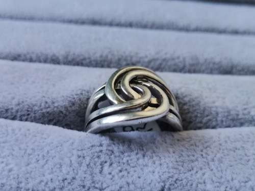 DISCOUNT!! Unique Silver Ring