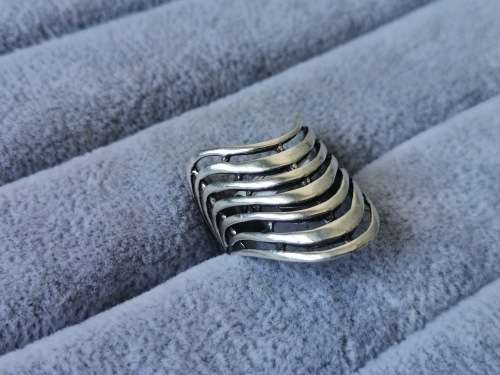 DSCOUNT!! Unique Silver Ring