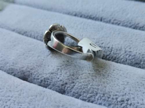 DISCOUNT!! Silver Flower Ring