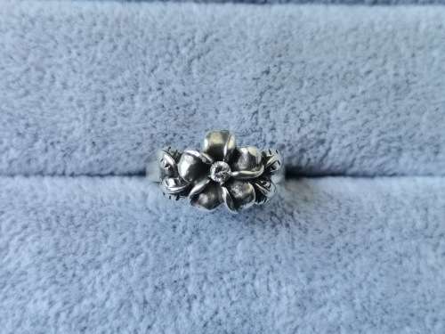 Silver Flower Ring