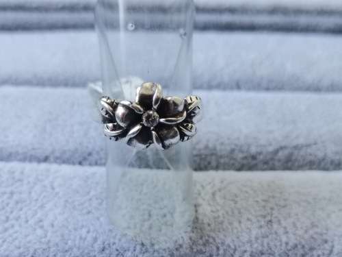 Silver Flower Ring