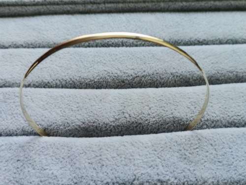 9ct Gold Bangle