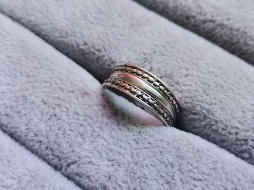 DISCOUNT!! Patterned Silver Ring