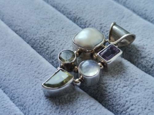 Discount!! Unique Pearl, Peridot, Moonstone and Amethyst Pendant