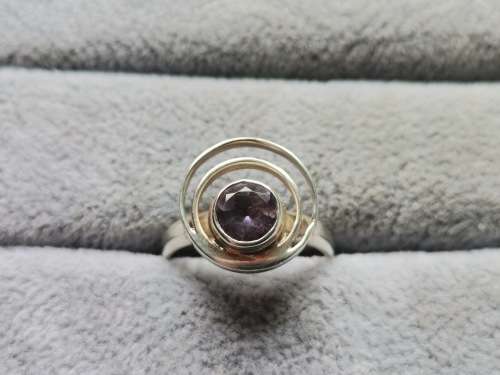DISCOUNT!! Silver Amethyst Ring