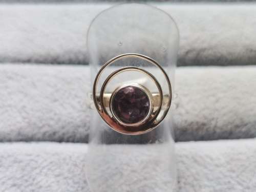DISCOUNT!! Silver Amethyst Ring