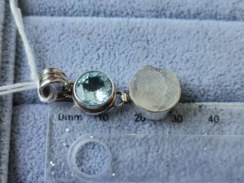 Discount!! Silver Topaz Pendant