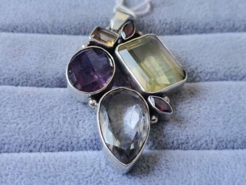Discount!! Silver Multi-Gemstone Pendant